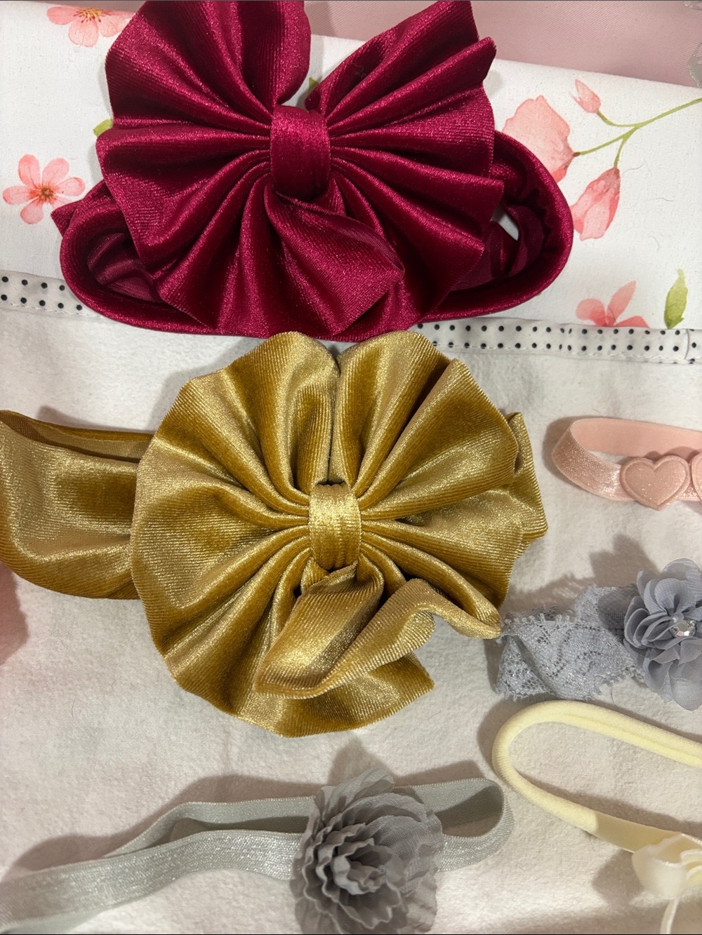 10 bows - Picture 3 of 4